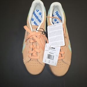 Reebok Club C Grounds UK women's size 8